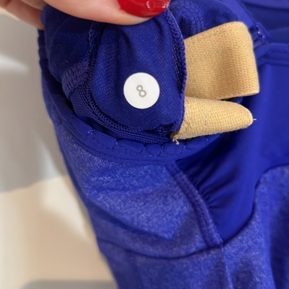 Lululemon - Graceful Flow convertible Tank top in Pigment Blue size 8 - Picture 8 of 9